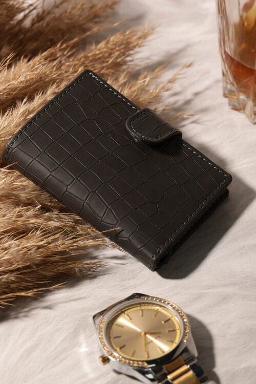 Safari RFID Case