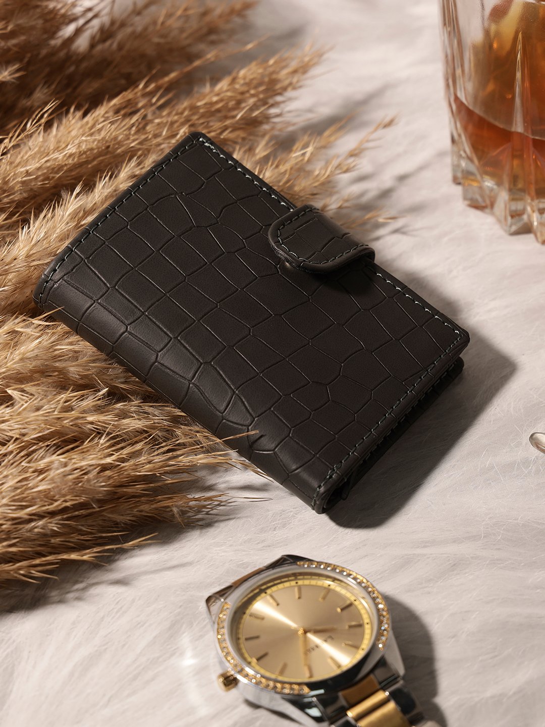 Safari RFID Case